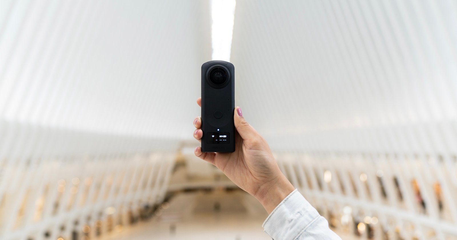 Ricoh's Updated Theta Z1 Has Double the Storage, Otherwise the |
