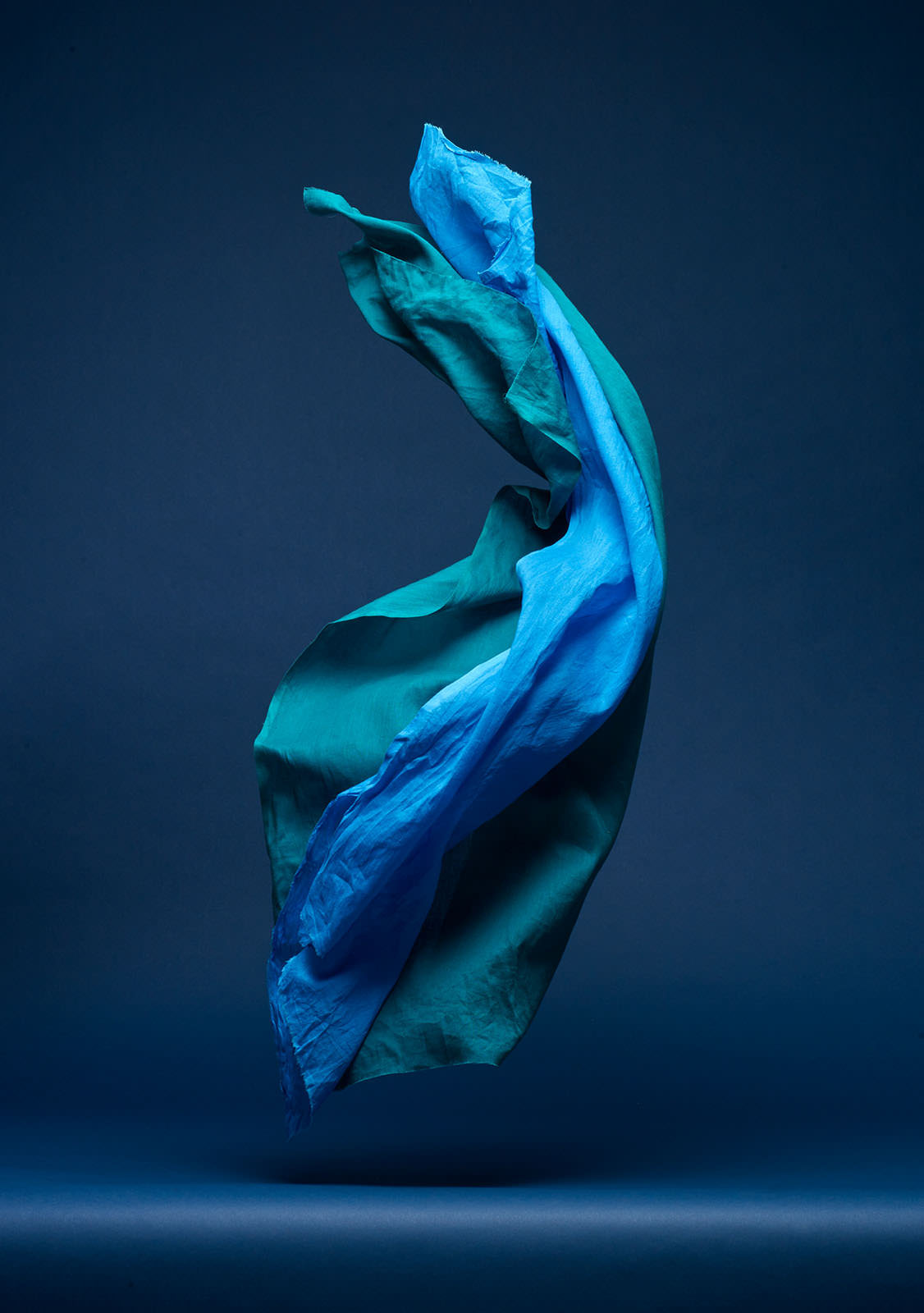 Photographer Shoots 'Dance' Photos of Fabrics in Motion | PetaPixel