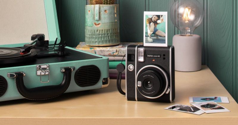 INSTAX MINI 40™  Classic Mini & Retro Instant Camera