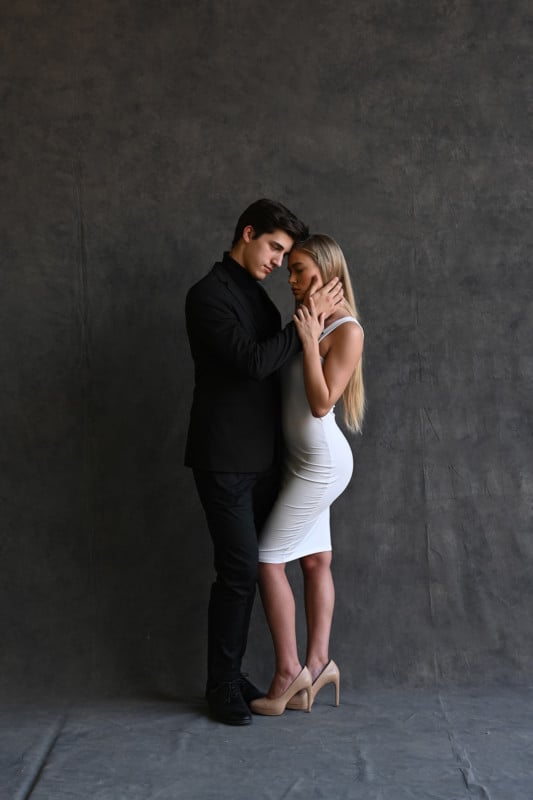 12 Trending Couple Poses For Photoshoot To Preserve The Moment » Trending Us