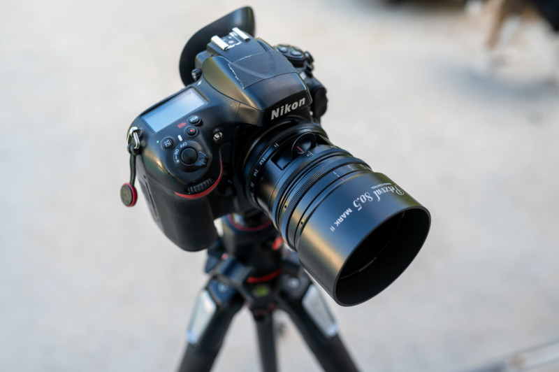 Petzval 80.5mm f/1.9 MKII Review: A Stunning Vintage-Style Lens