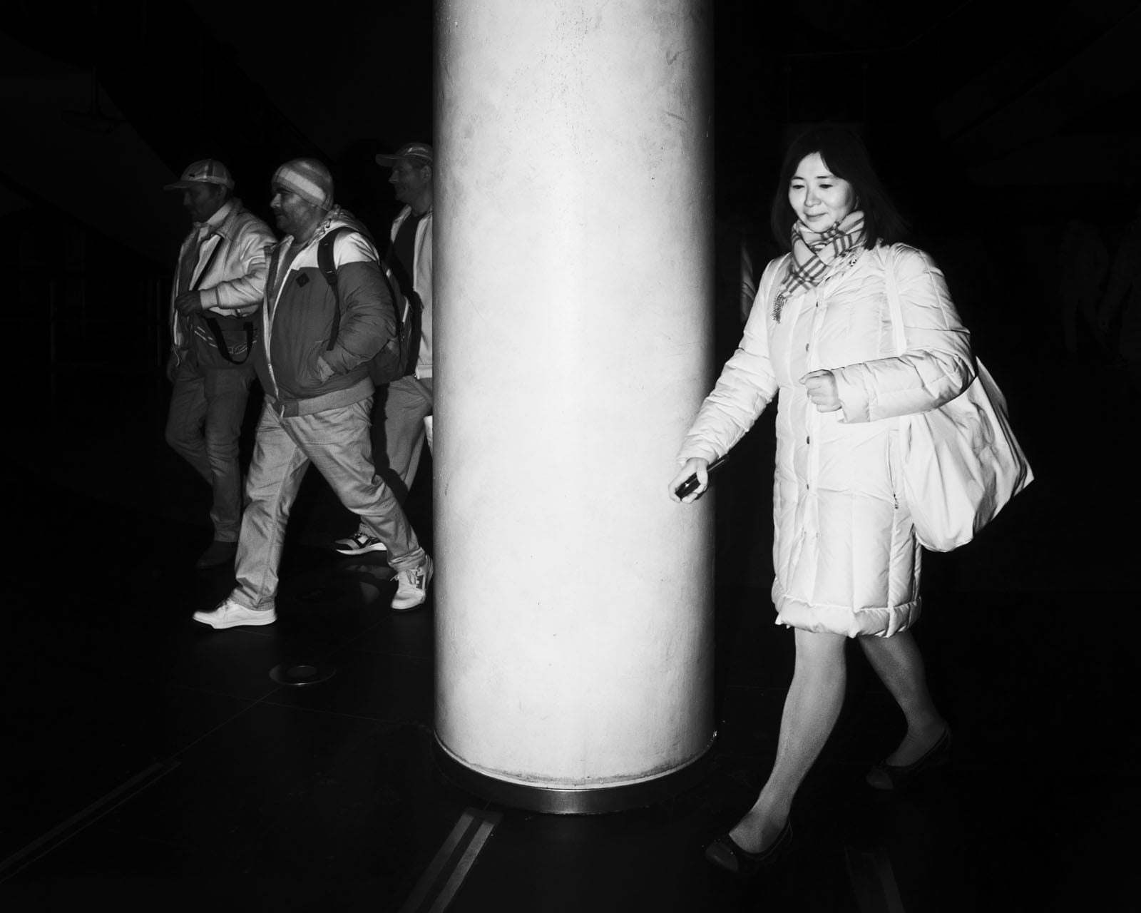 Using an Infrared Flash for Stealthy Street Photography PetaPixel