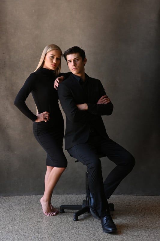How to Pose Couples with Height Differences - Amy & Jordan | Engagement  photo poses, Photo poses for couples, Couple posing