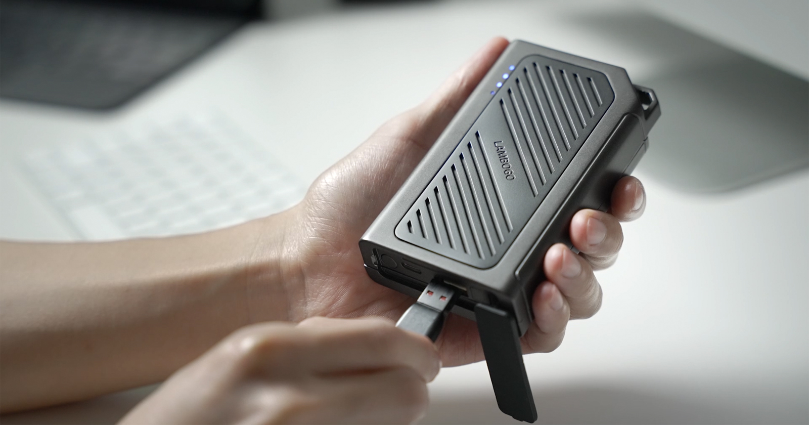 https://petapixel.com/assets/uploads/2021/08/LamboGo-is-a-Rugged-Portable-SSD-That-Works-Without-a-Computer.jpg