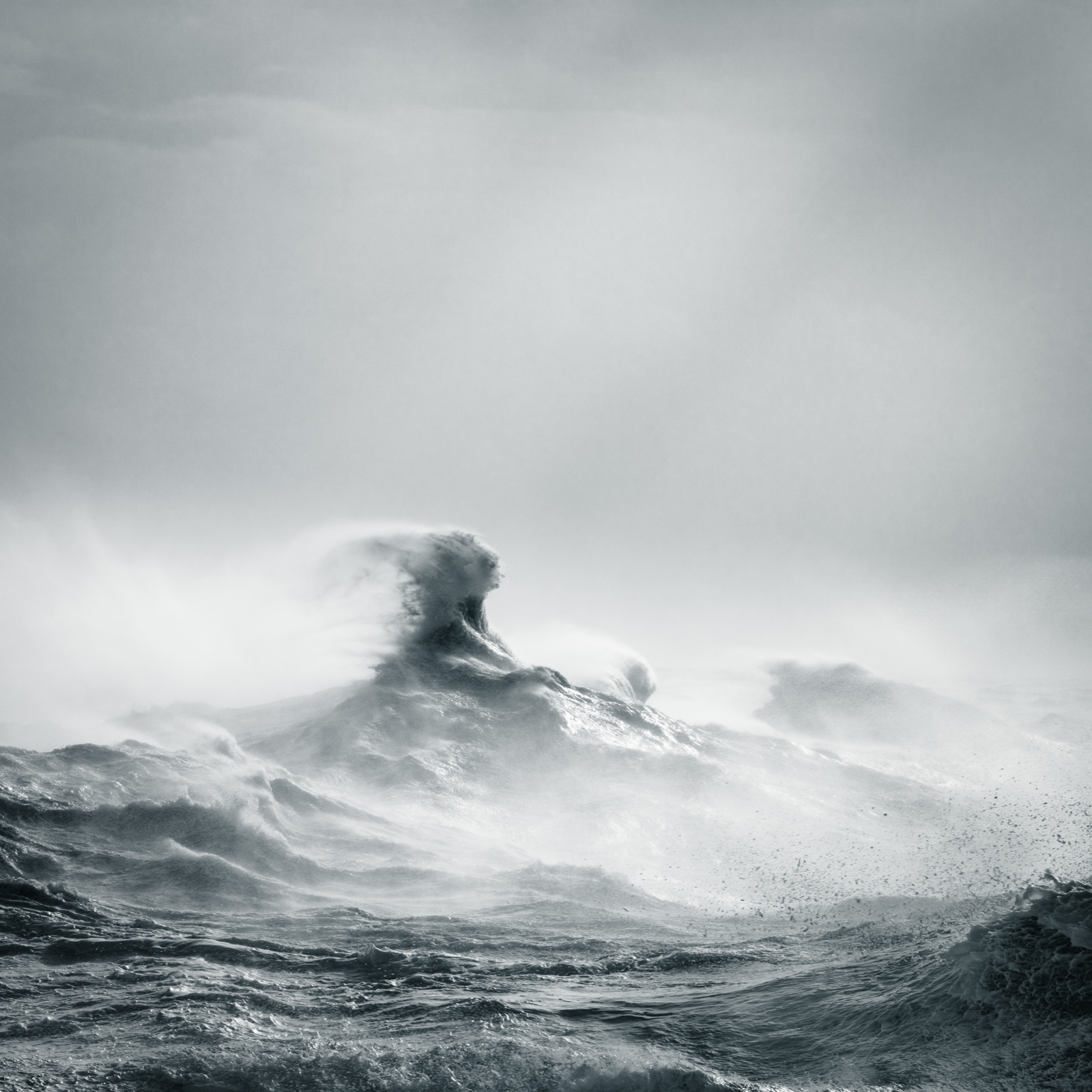 Photographing Waves: One of The Most Rewarding Subjects | PetaPixel