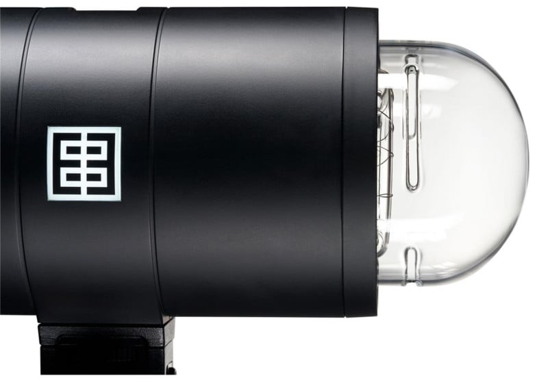 Elinchrom ONE: Its First Battery-Powered, 131 Ws, HSS Monolight 