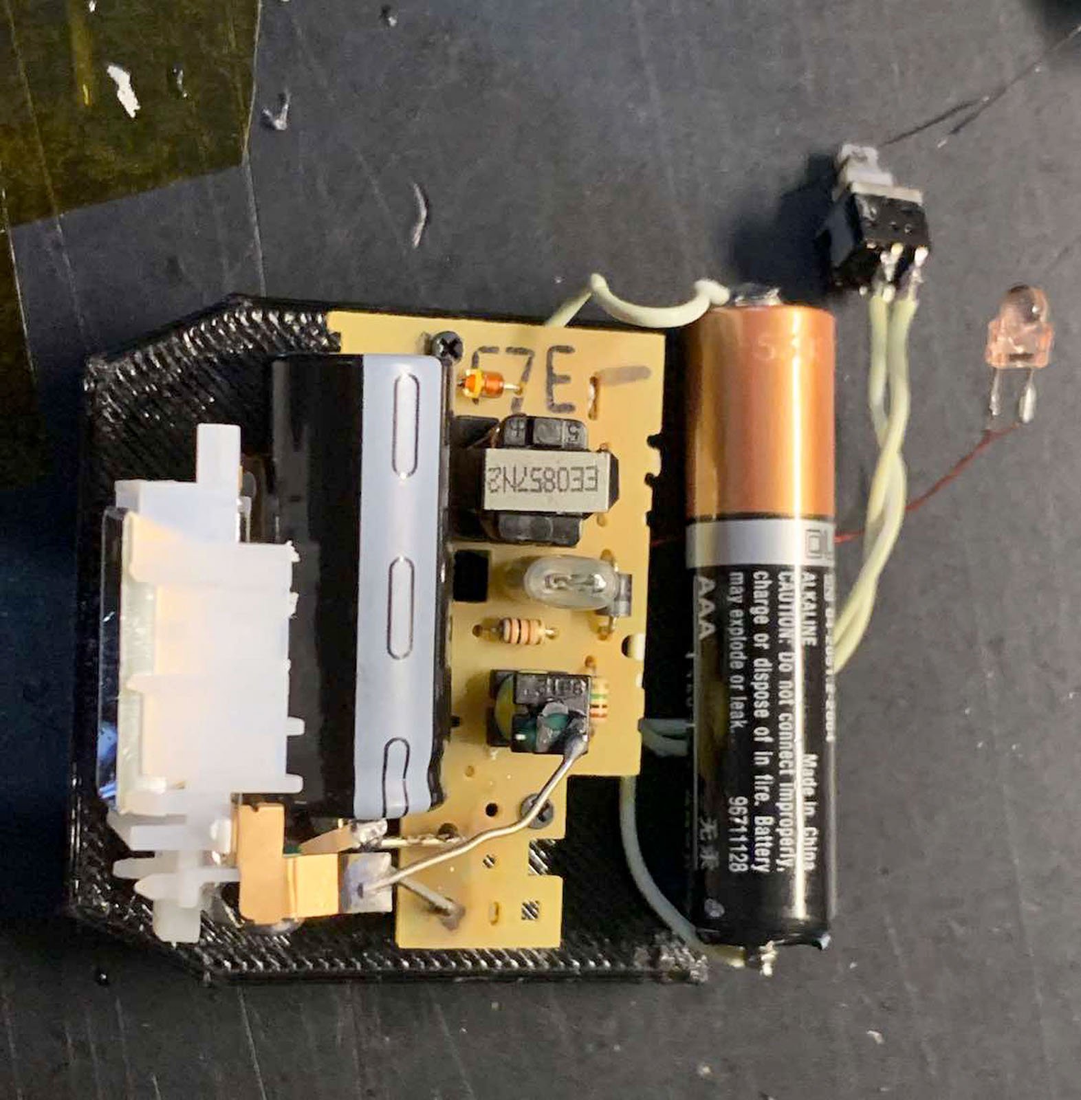 Making a DIY Camera Flash by Reusing a Disposable Camera's PetaPixel