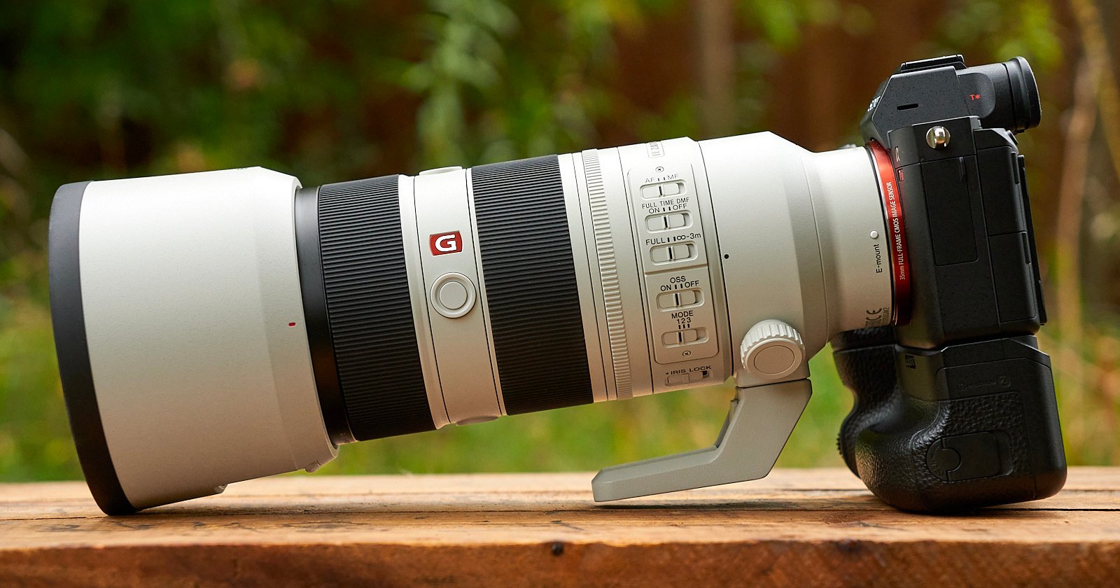 Sony Unveils the 'World's Lightest' 70-200mm f/2.8 GM OSS II Lens