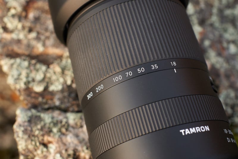 Tamron 70-300 F4.5-6.3 Di RXD III vs Tamron 18-300mm F3.5-6.3 Di III-A VC  VXD Detailed Lens Comparison