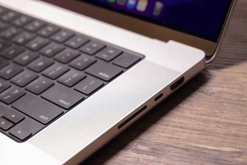 Apple M1 Max MacBook Pro (2021) review: Back with a vengeance: Digital  Photography Review