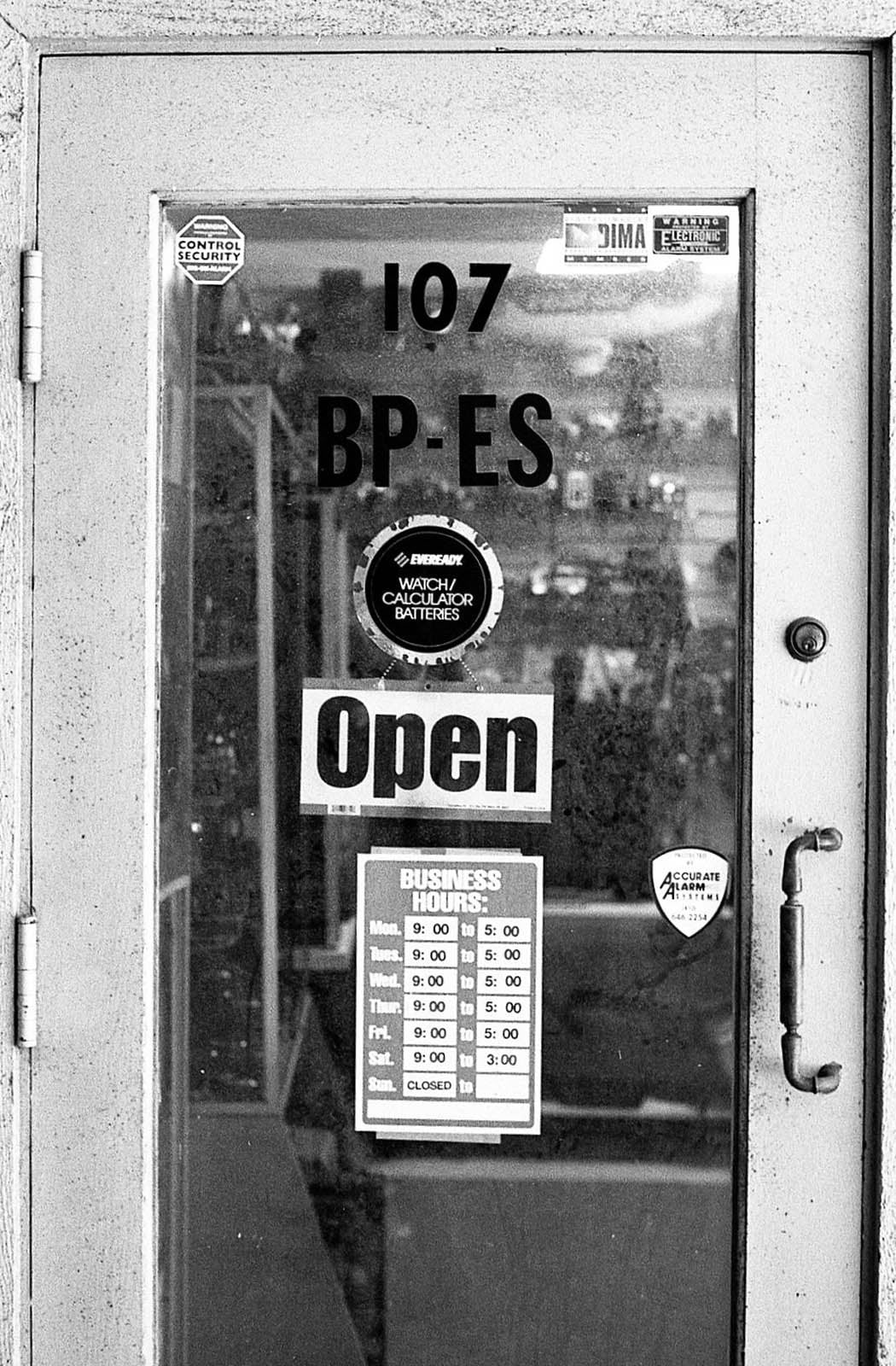 A Little Baltimore Camera Repair Shop That Survived the Digital