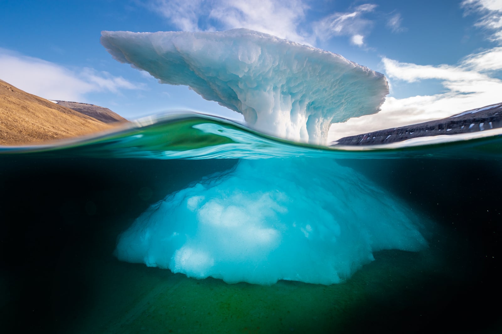 Photographer Captures Beautiful Split Photos Above and Below the Sea ...