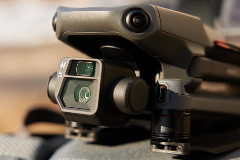 DJI Mavic 3 review: Great image quality and battery life help justify  $2,199 price tag - CNET