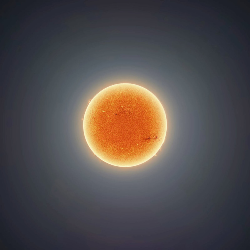 A photo of the Sun by photographer Andrew McCarthy