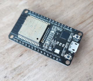 A DIY Remote Mechanical Cable Release for a Large Format Camera | PetaPixel