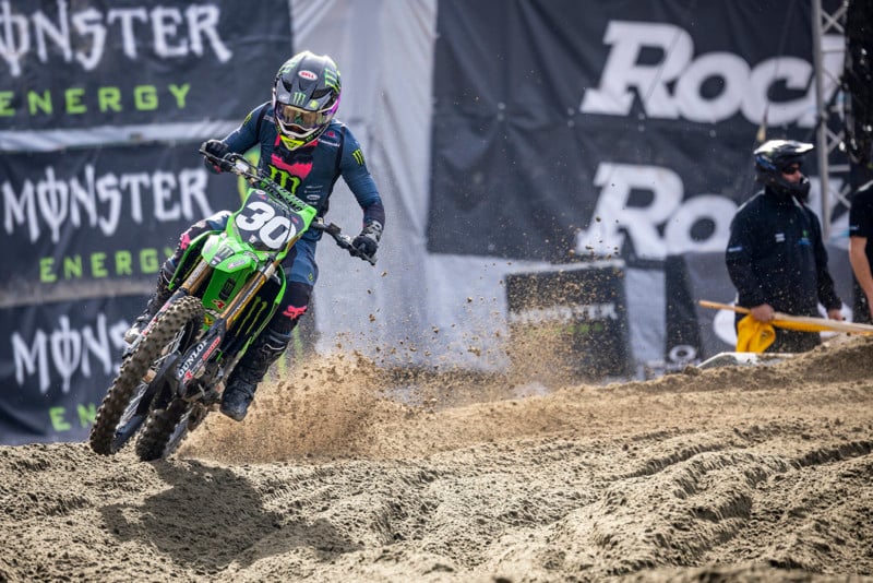 Hands-On with the Canon R3: Shooting Motocross