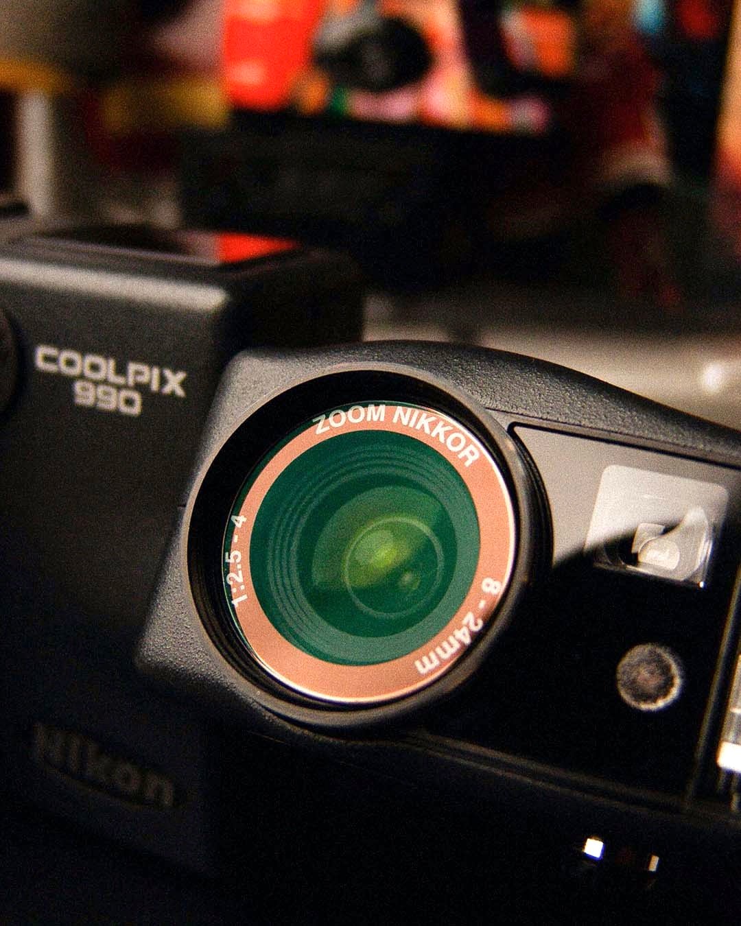 若者の大愛商品 ワイコン付 coolpix990 デジタルカメラ ...