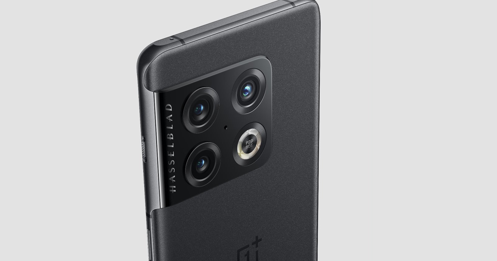 https://petapixel.com/assets/uploads/2022/03/OnePlus-10-Pro-With-2nd-Gen-Hasselblad-Camera-Launches-in-the-U.S.-6.jpg
