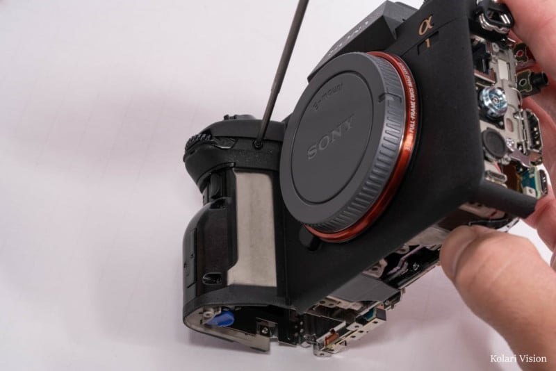 DELA DISCOUNT sony-alpha-1-teardown-25-800x534 Sony Alpha 1 Teardown: The Inside of a Flagship Mirrorless Camera DELA DISCOUNT  