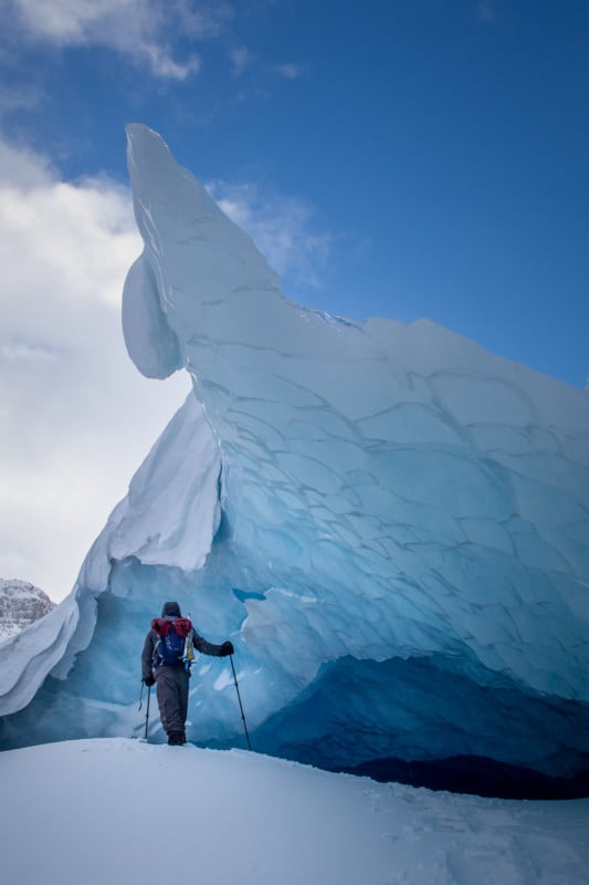 Grotte di ghiaccio nelle Montagne Rocciose