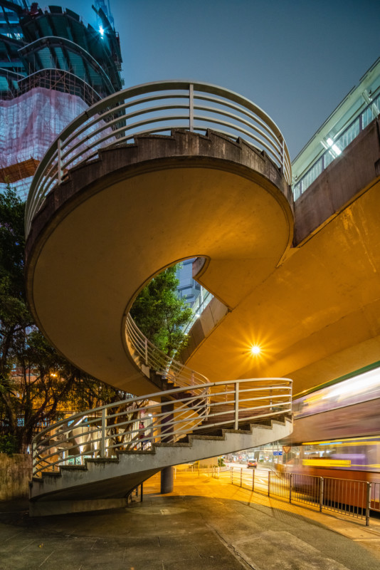 Laowa 'Red Ring' 15mm f/4.5R Zero-D Shift Has a 14-Bladed Aperture