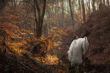 Photos of One of the Last Remaining Pagan Rituals in Europe | PetaPixel