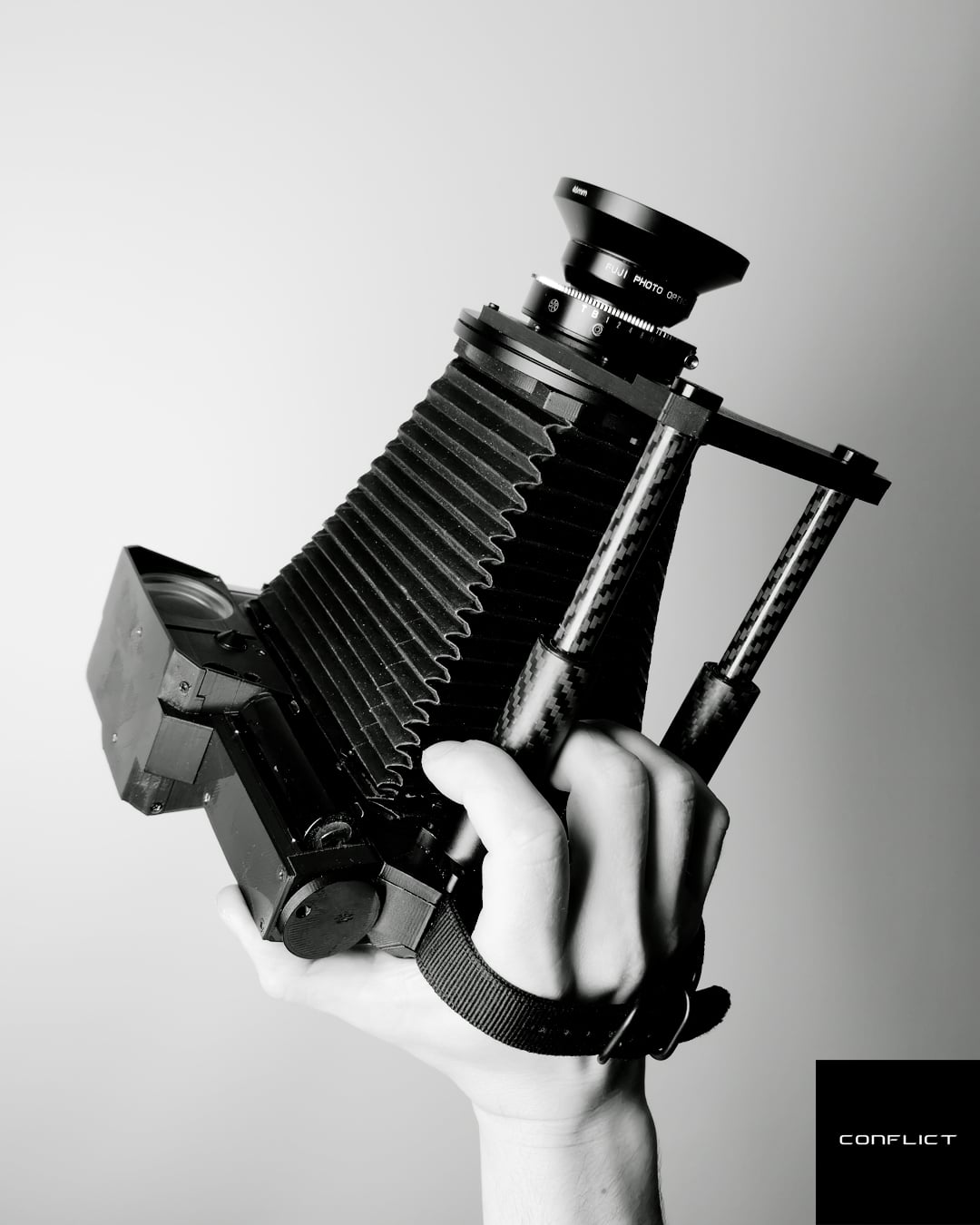 Photographer Builds the World's First Autofocus 4x5 Camera | PetaPixel
