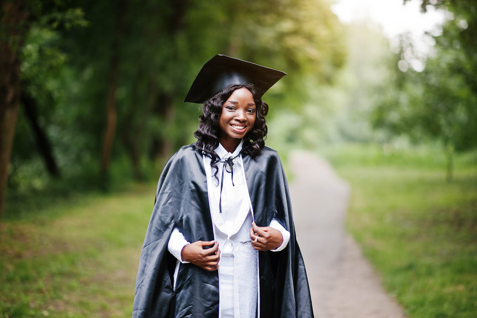 How to Take Graduation Photos | PetaPixel