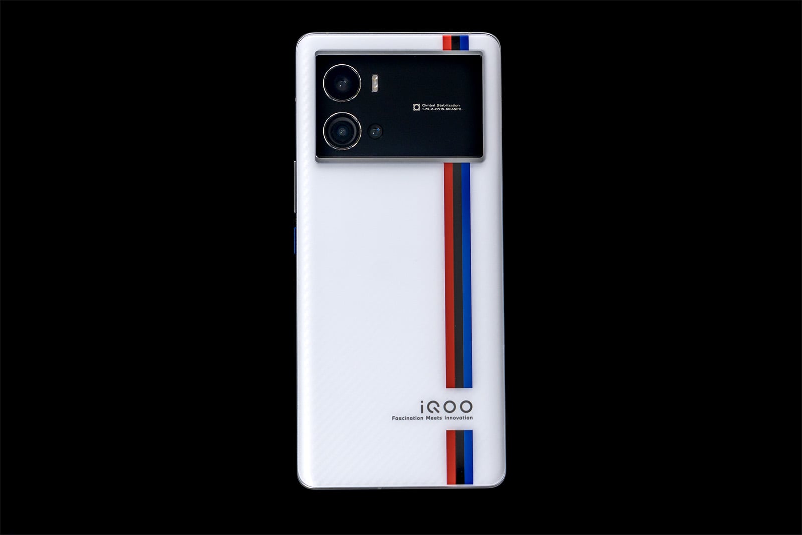 iQoo 9 Pro Smartphone Review: Not Quite Able to Stand Out | PetaPixel