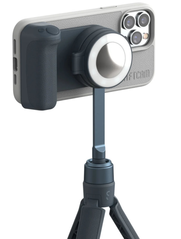 The SnapGrip for iPhone Uses MagSafe to Add a Camera Grip and Battery