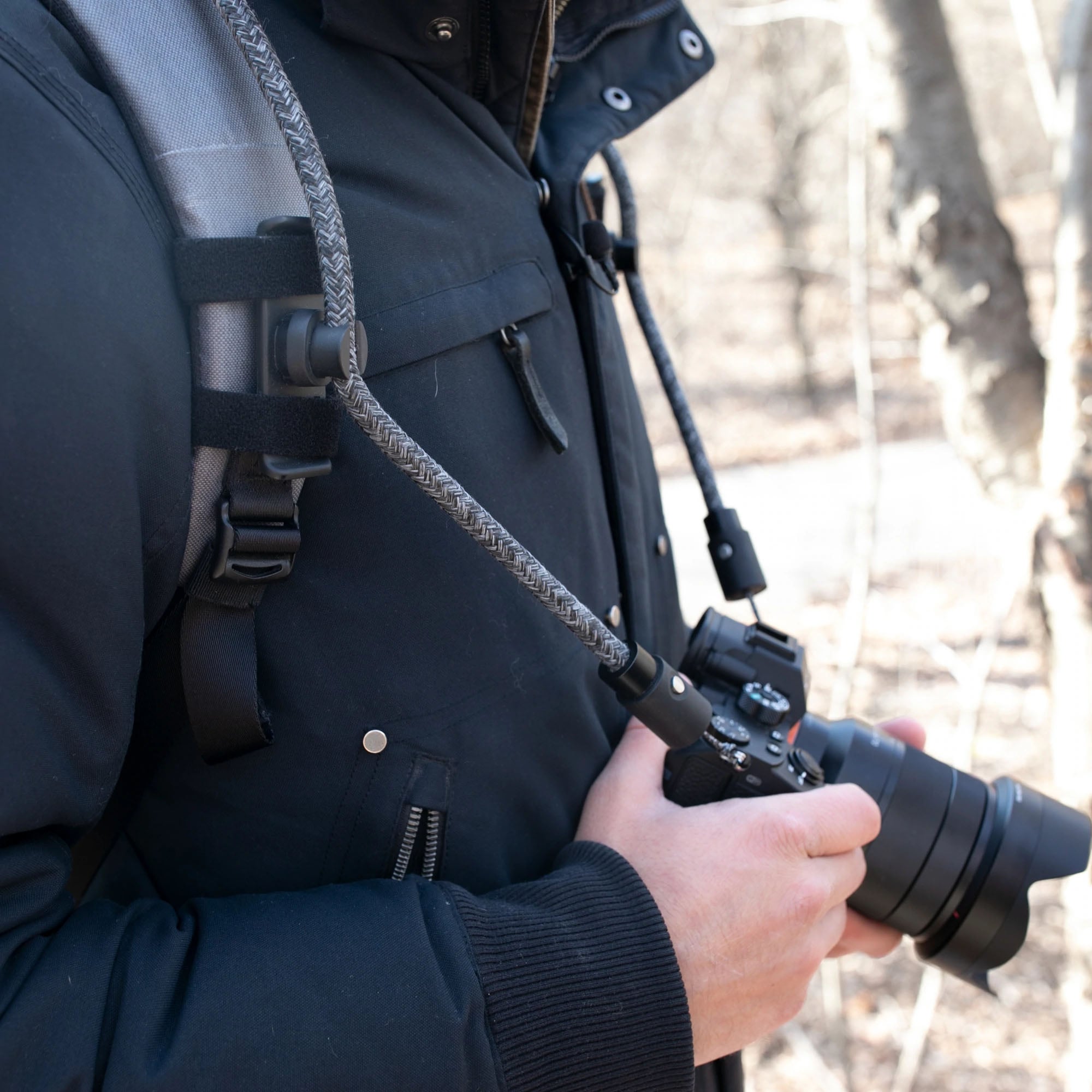 Travel-Focused Camera Strap is Immune to 'Slash and Grab' Theft | PetaPixel