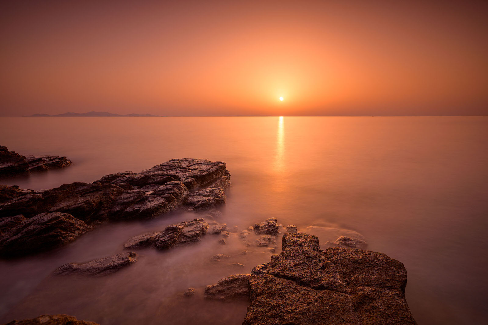 ND Filter: A Beginner's Guide to Neutral-Density Lens Filters | PetaPixel