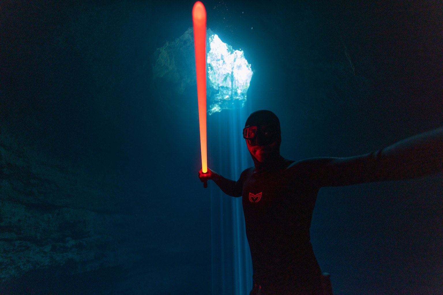 Freediving Photographer Captures Underwater Lightsaber Battle PetaPixel