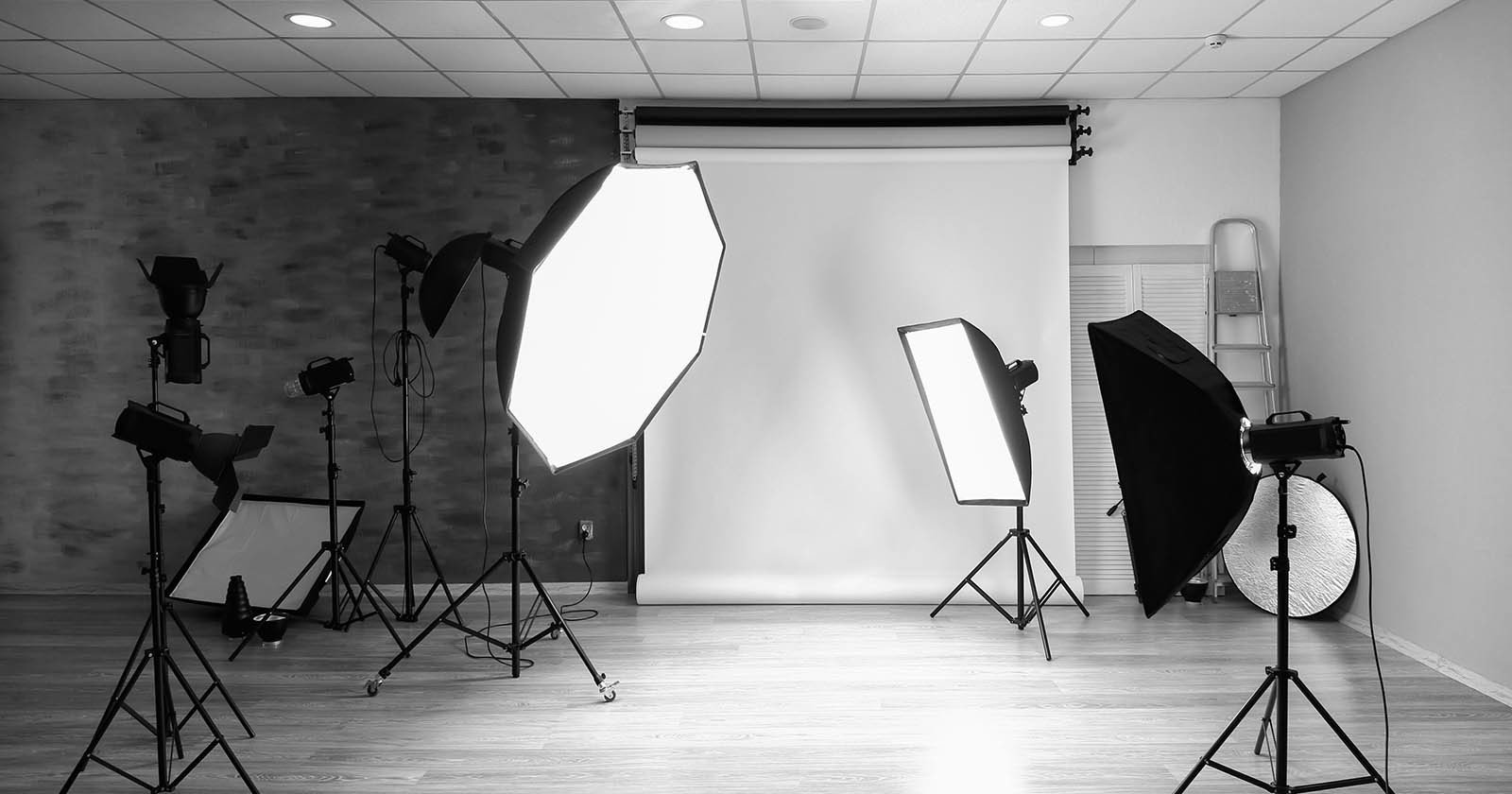 A Guide to Studio Lights in Photography