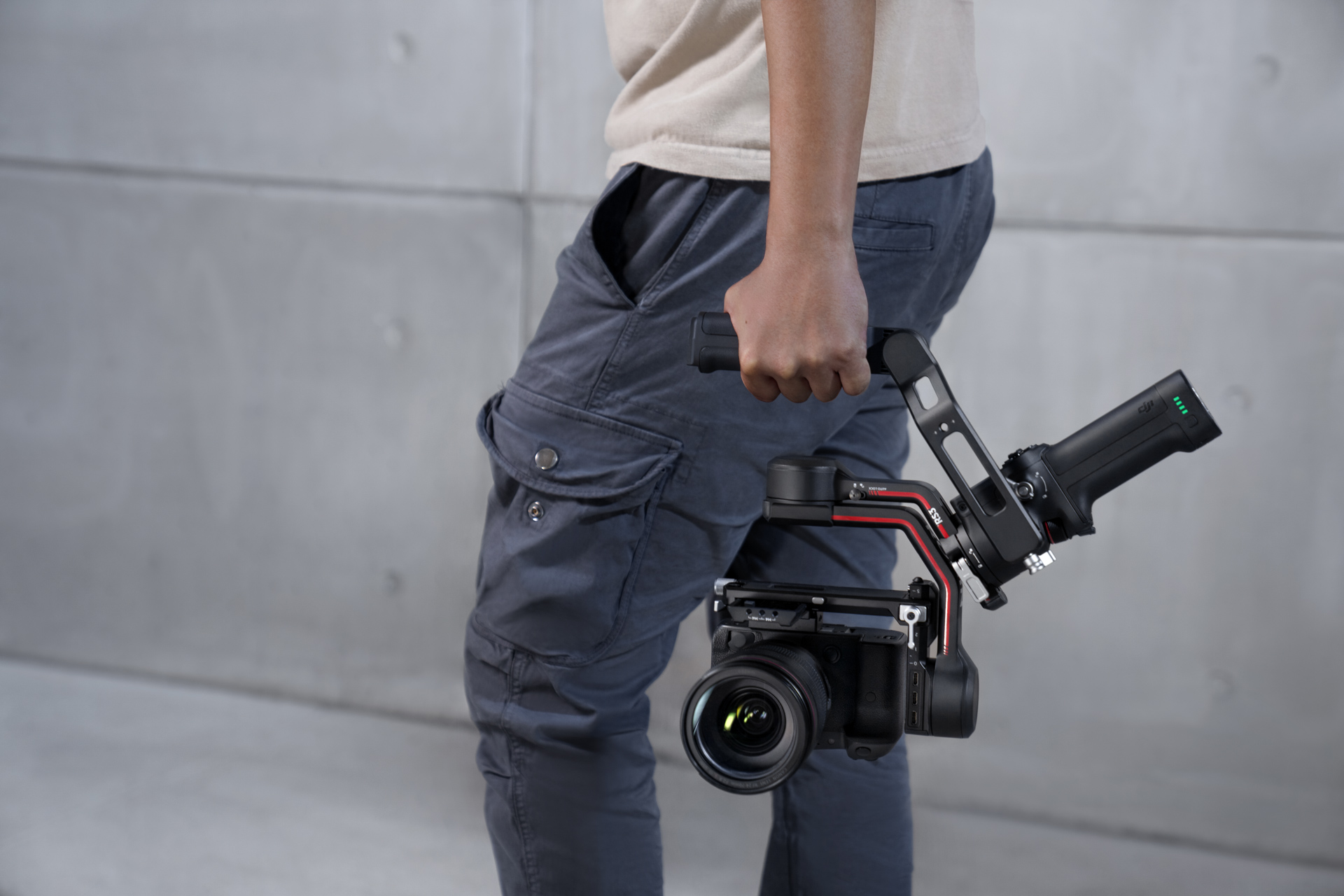 DJI