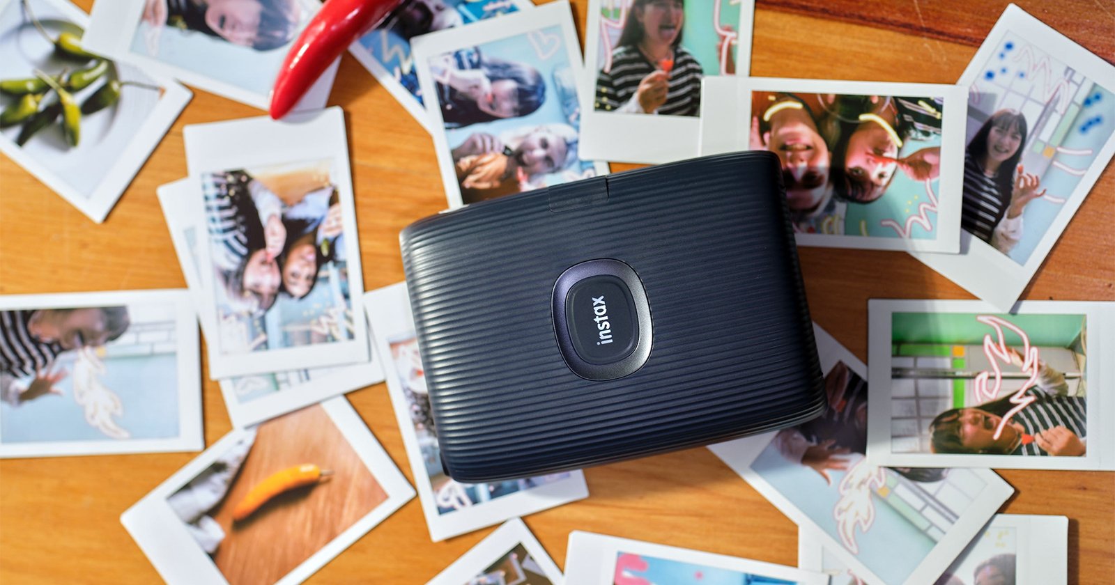 Fujifilm Unveils the Instax Link Wide Portable Smartphone Photo Printer