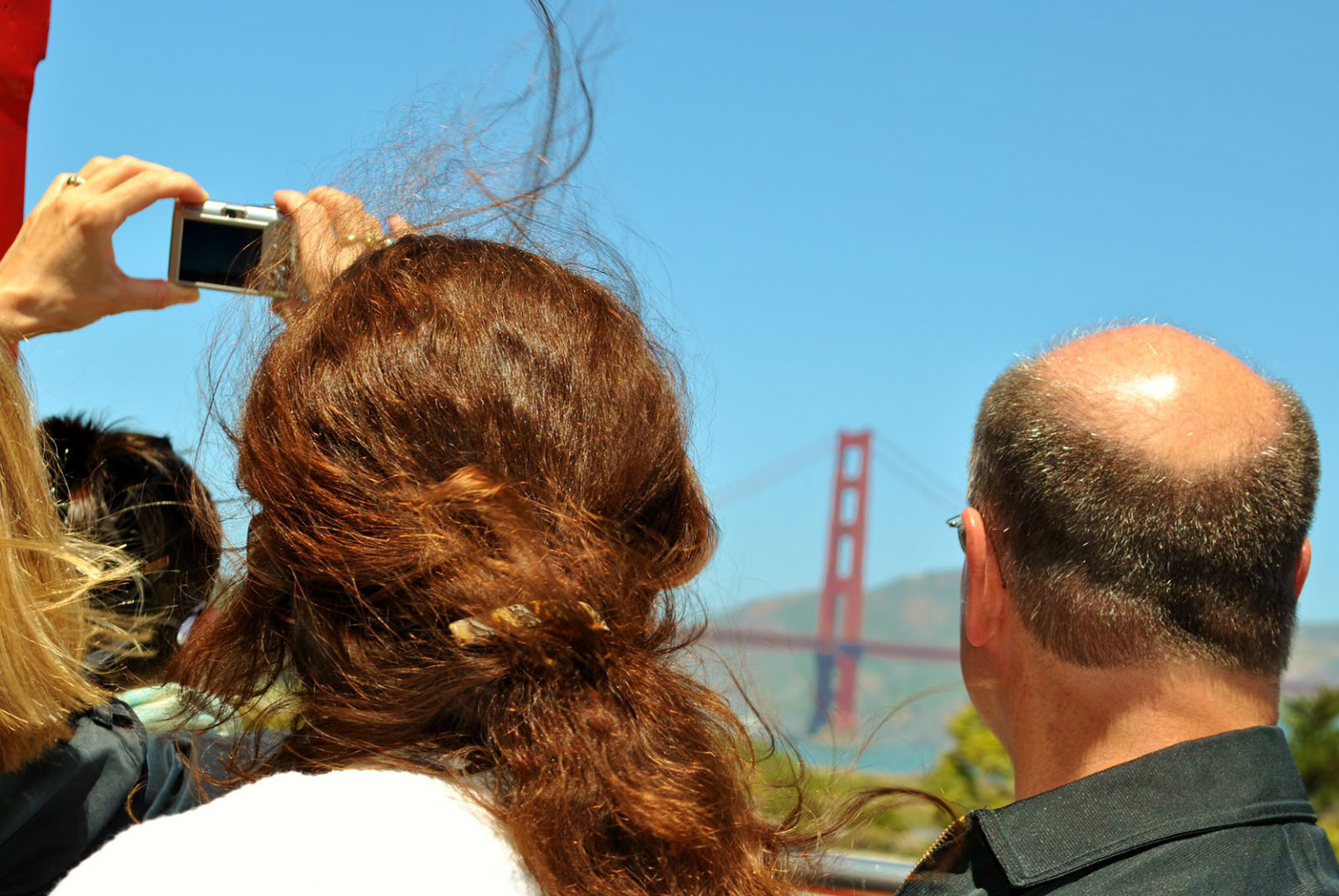 Frame Within a Frame: Natural Framing for Better Photo Compositions ...