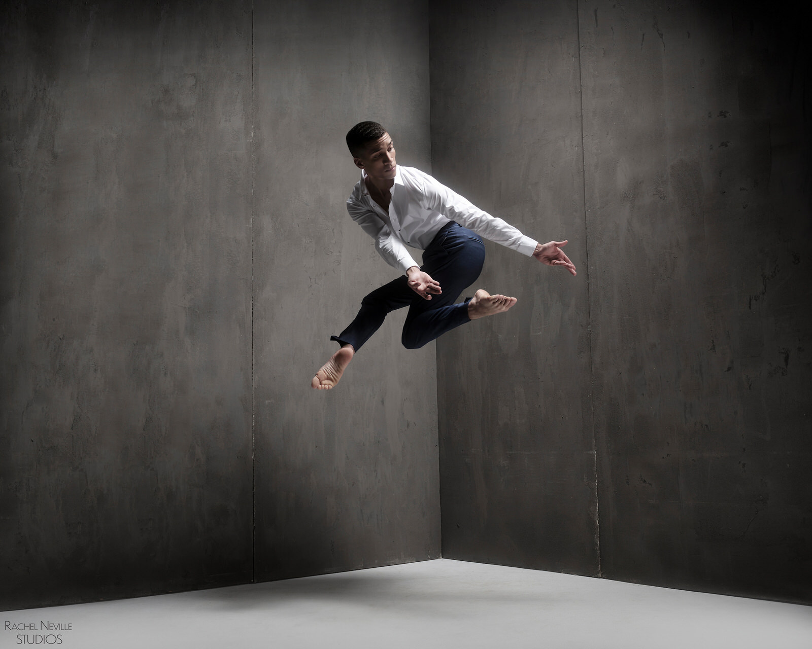 Pro Dancer Goes From Career-Ending Injury to Master Photographer ...