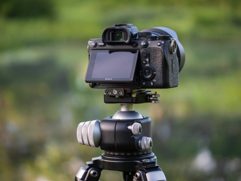 The Really Right Stuff Ascend-14 might be the ultimate travel tripod - if  you can afford it: Digital Photography Review
