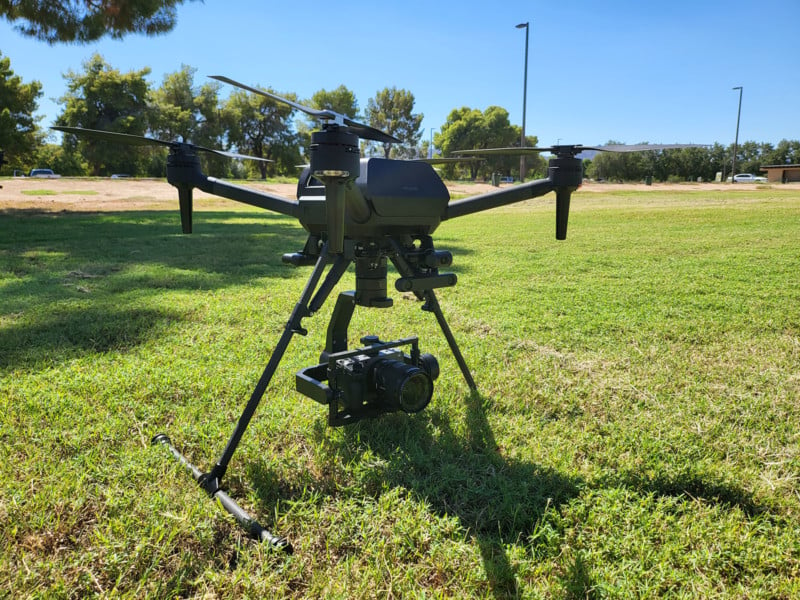 Sony presenta su primer dron profesional: 'Airpeak', una bestia  cinematográfica de 9.000 dólares