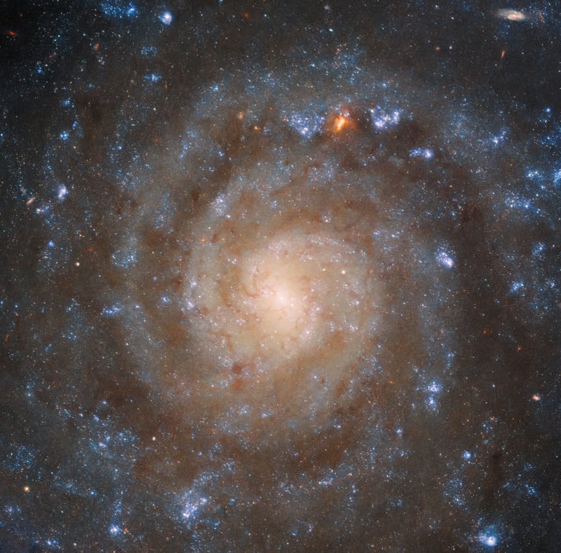 galaxy IC 5332
