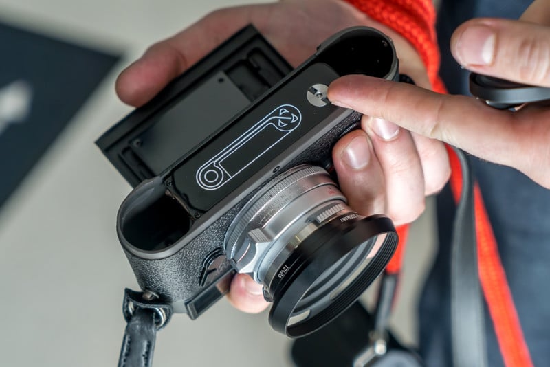 Hands-On with the New Leica M6