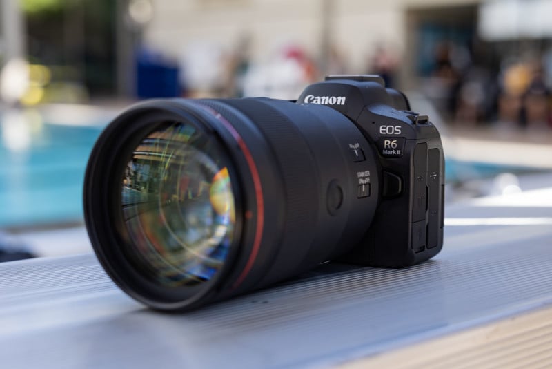 Hands-On Canon R6 Mark II Review Video: Is It Worth the Hype? 