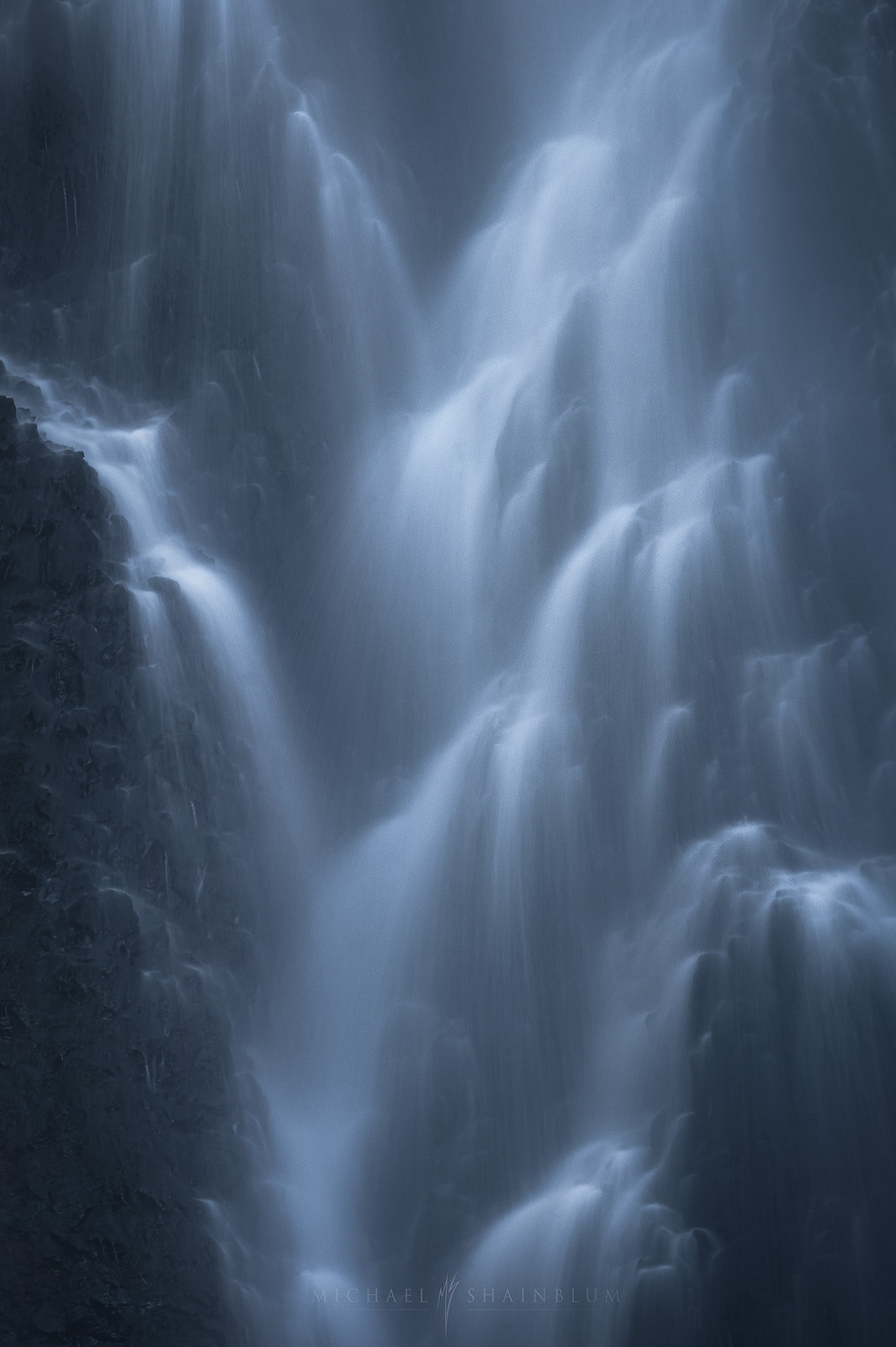 Unique Techniques for Capturing Better Waterfall Photos | PetaPixel