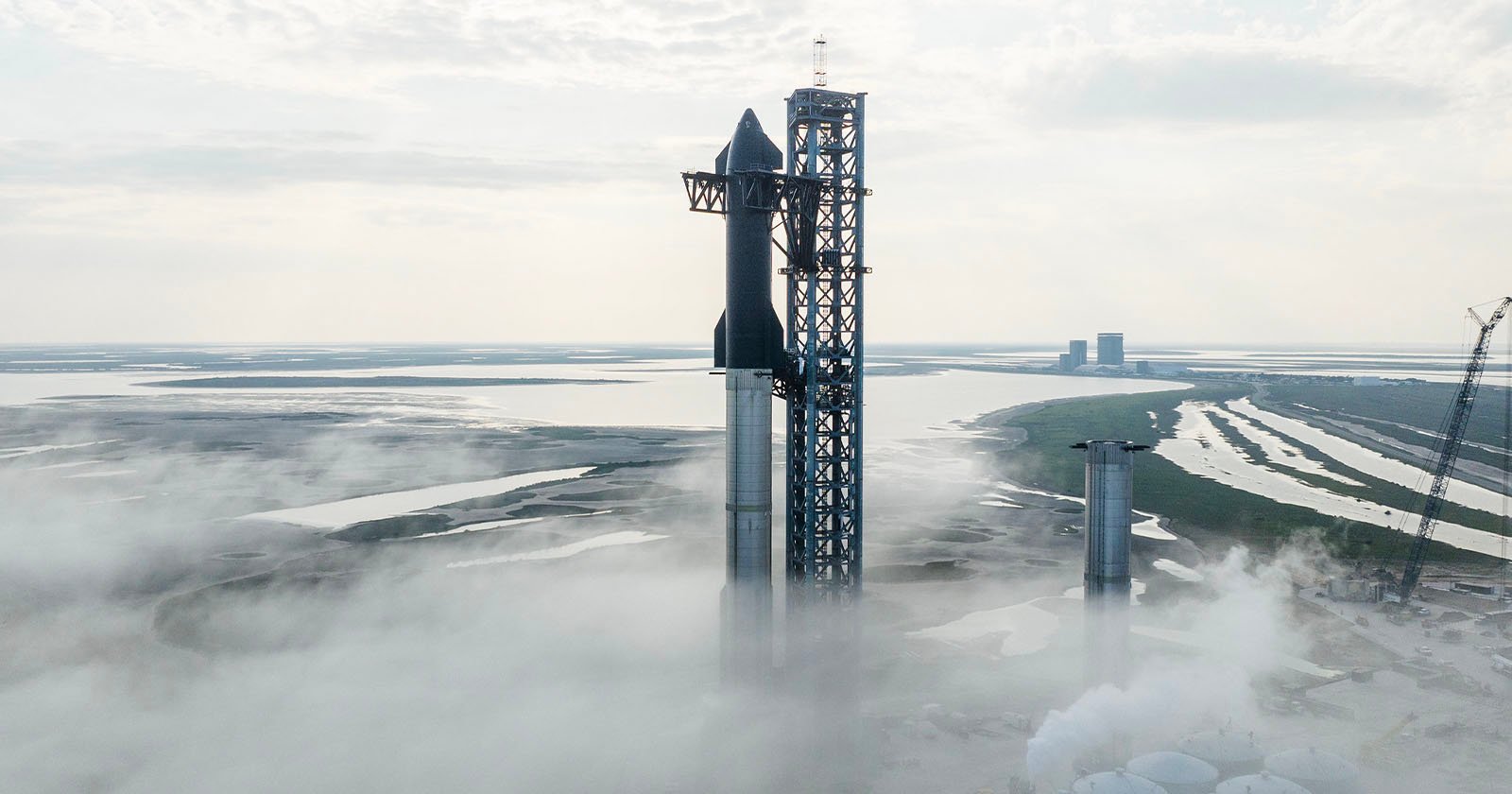 Epic Photos of SpaceX's Massive Starship Rocket on Launch Pad PetaPixel