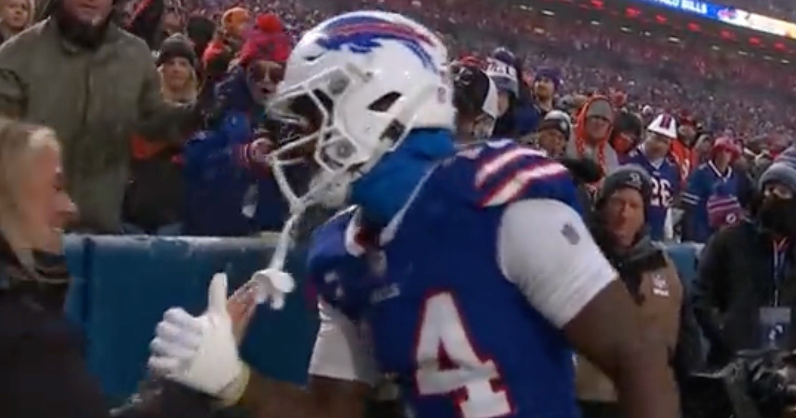 NFL Star Wipes Out Photographer, But Makes Sure She is Okay
