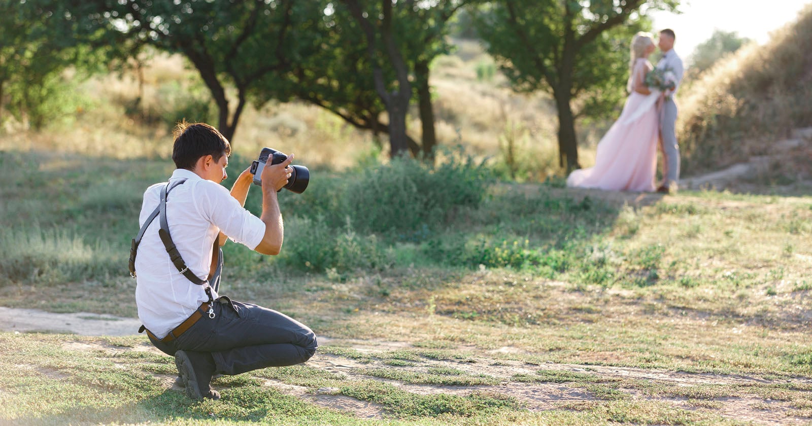 Wedding Photographer Sued After Making 'Unreasonable Demands' - Vimarsana News