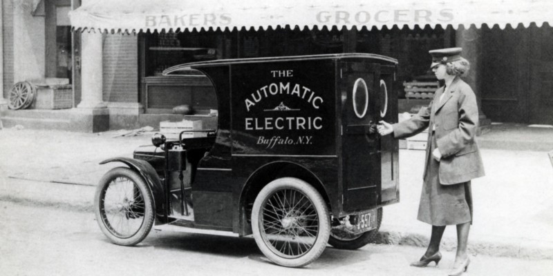 electric vehicle