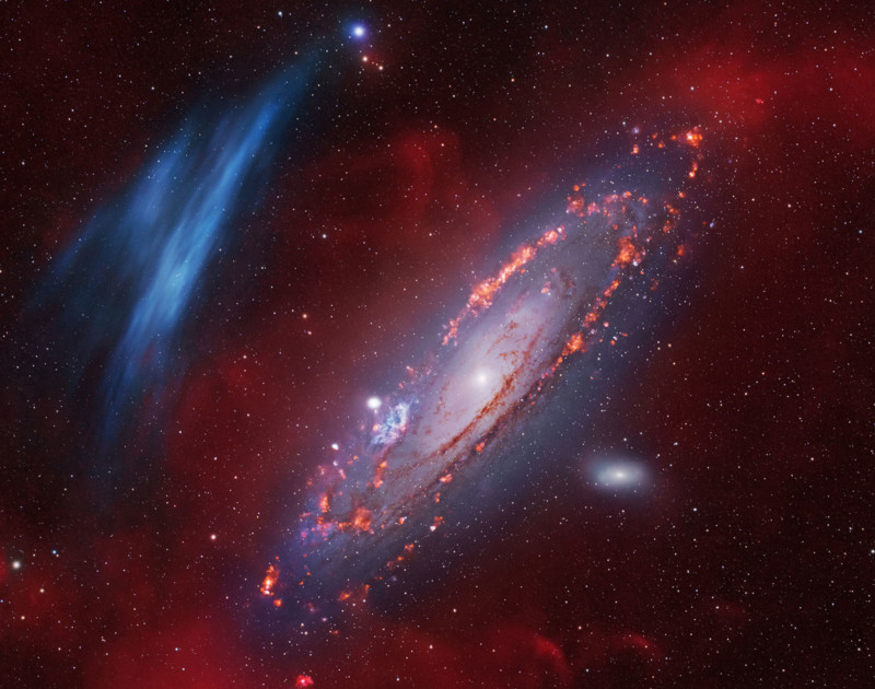 The oxygen arc next to the Andromeda Galaxy