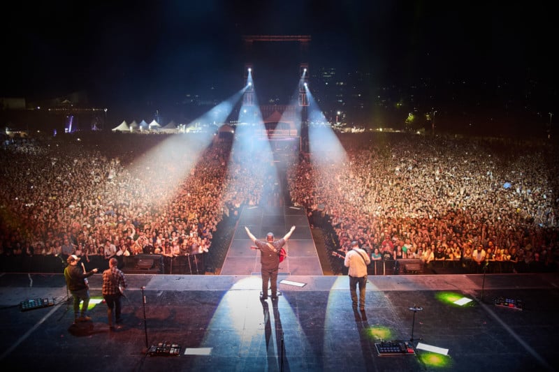 Pro Tips to Successfully Photograph a Multi-Show Stadium Concert Tour